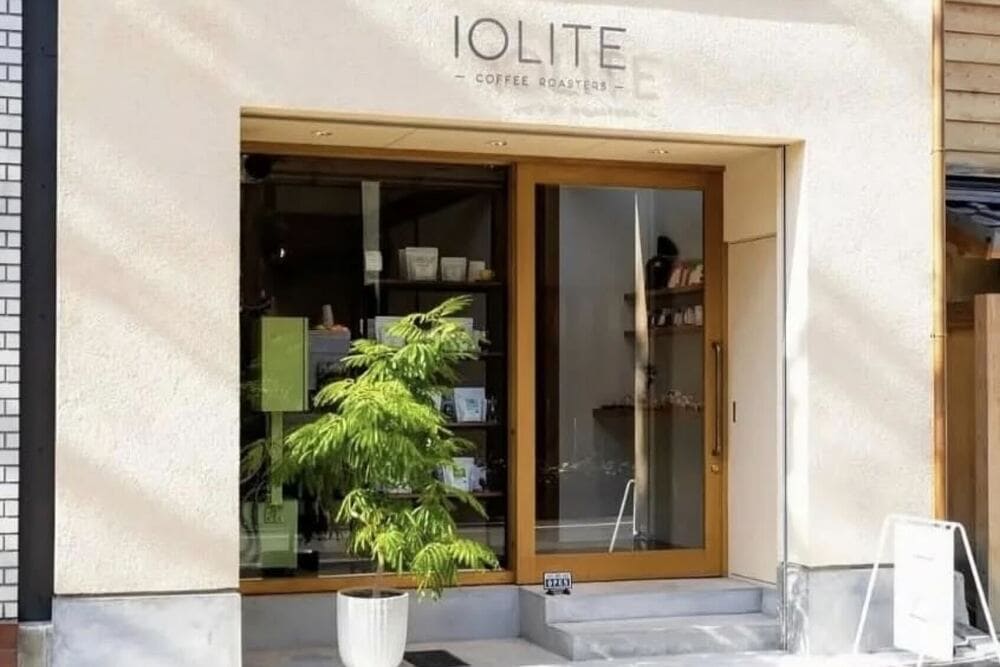 IOLITE COFFEE ROASTERS（アイオライトコーヒーロースターズ）