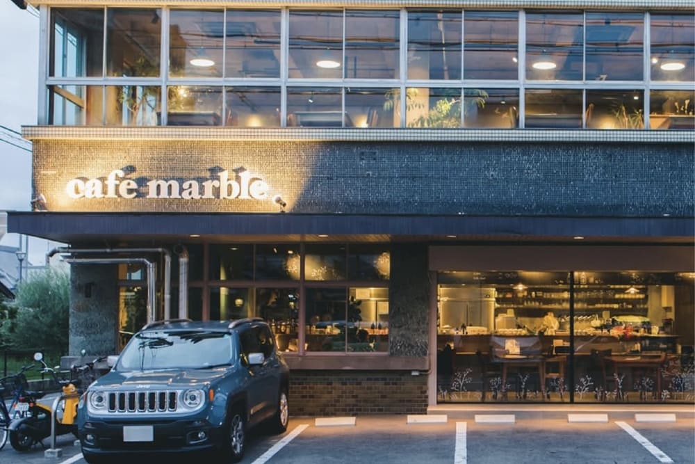cafe marble 智恵光院店（カフェマーブルチエコウインテン）
